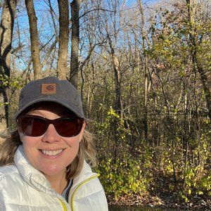 Meet your Posher, Nicole